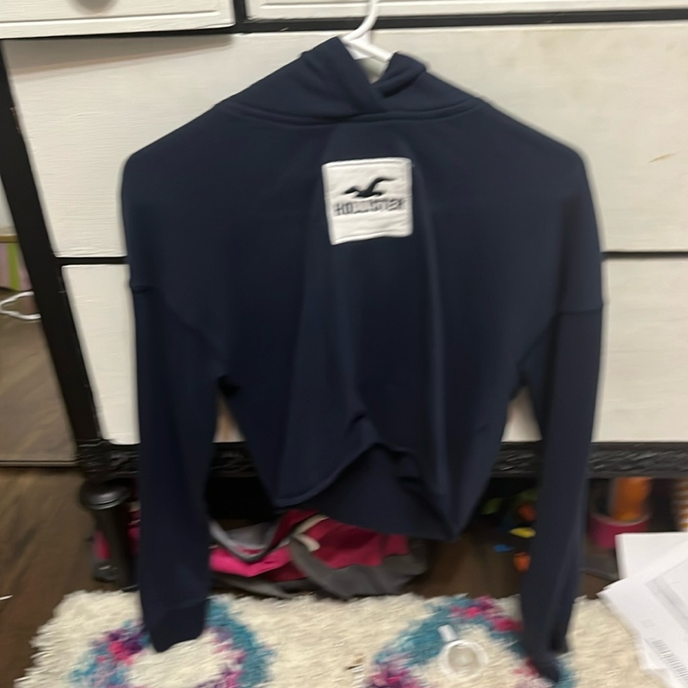 Cropped sweatshirt